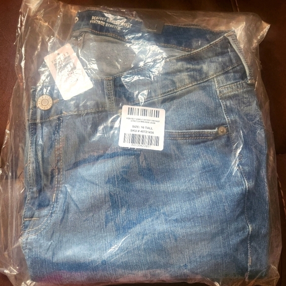 Torrid **NWT** Perfect Skinny Ankle Vintage Stretch Mid Rise Jean Size 16 - Picture 3 of 3